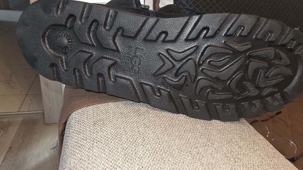 UGG  Australia Cizme damă 100 % originale