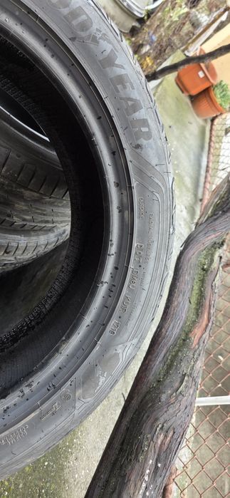 Гуми  245/45/18 - 275/40/18
