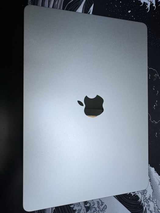 MacBook Air M4 - Чисто Нов