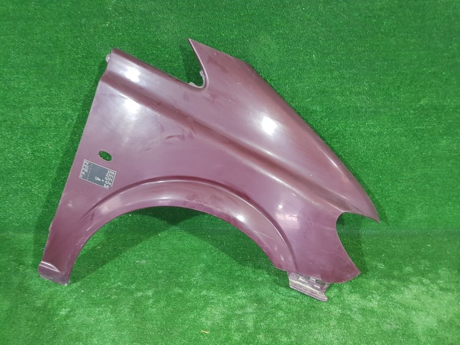 Aripa dreapta Mercedes Vito W639 an 2004-2008
