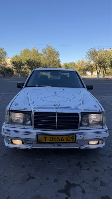 Продам Mercedes-Benz W124, 1990 г