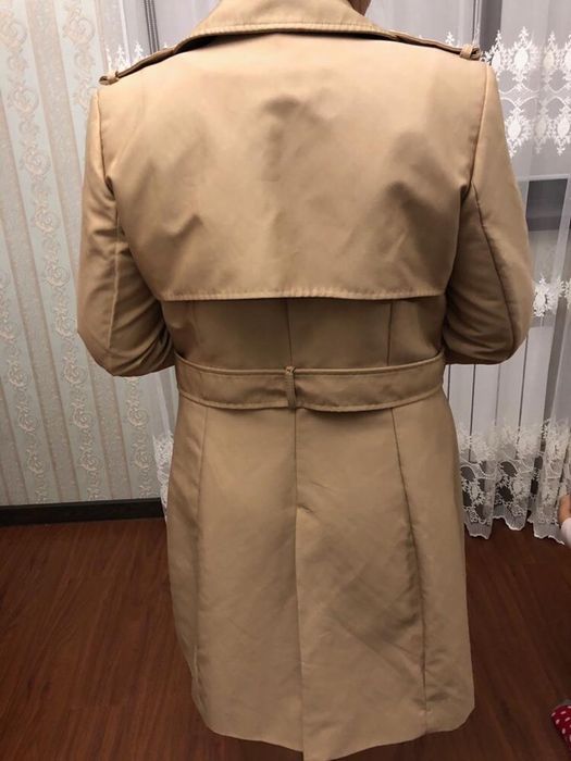 Продам плащ женский