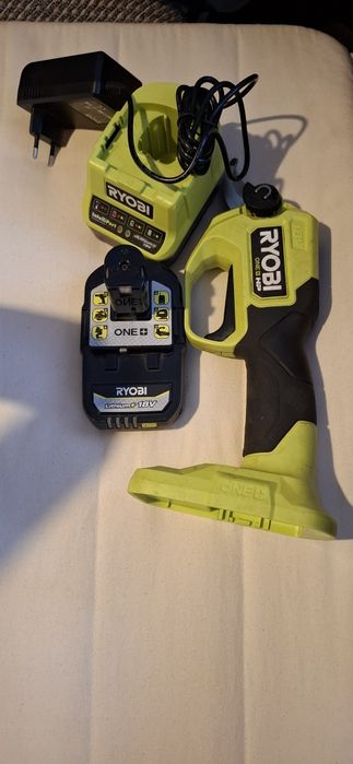 Foarfeca electrica ryobi.