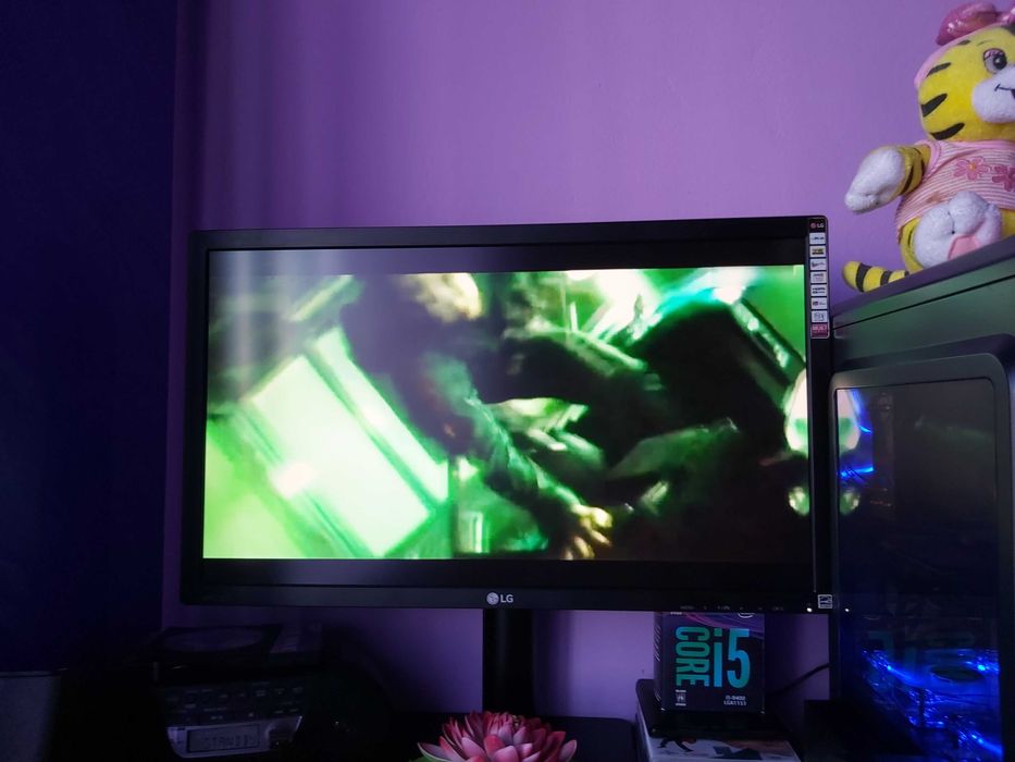 Calculator  I5 8400+windows 11 cod activare negociabil+monitor 27 inch