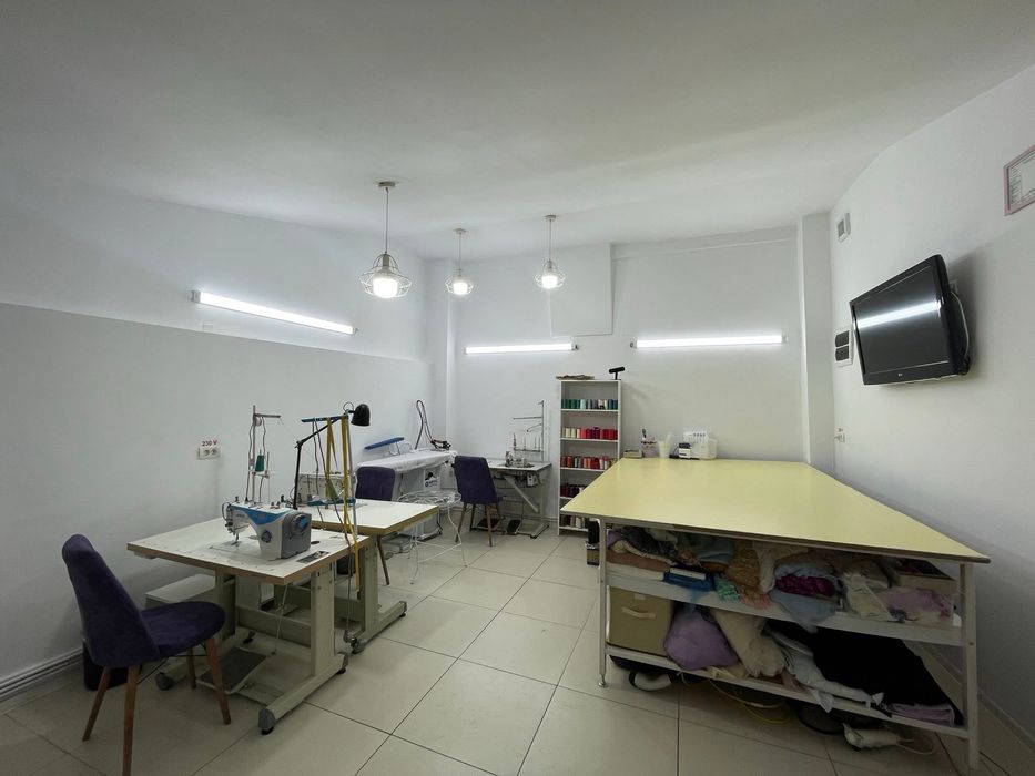 Masina de cusut liniara Jack