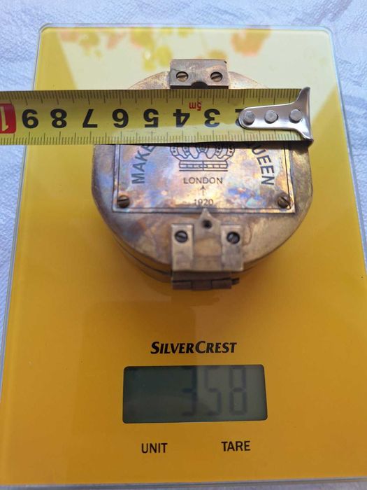 Голям масивен компас от бронз