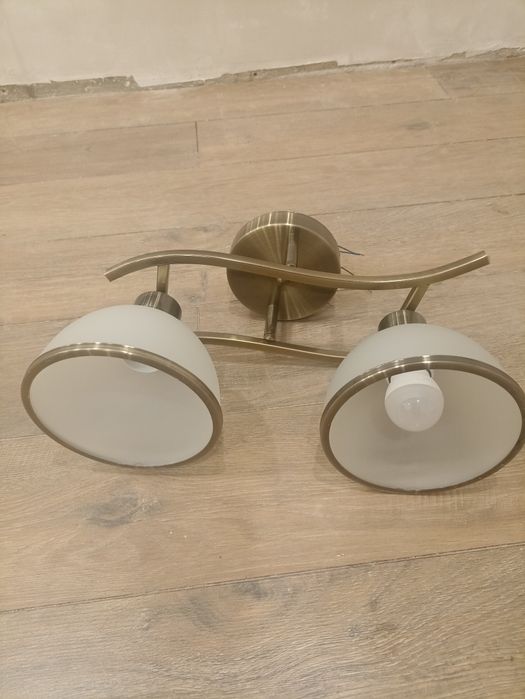 Люстры потолочные