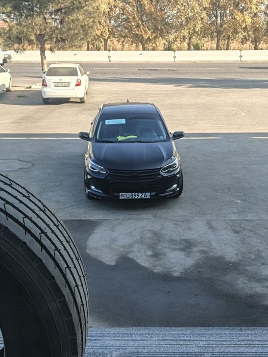 Chevrolet onix avtomobili