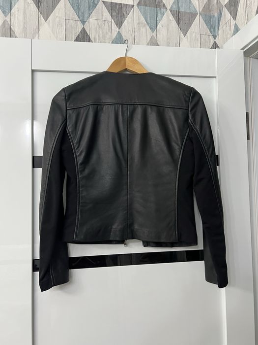 Кожаная куртка от Mango