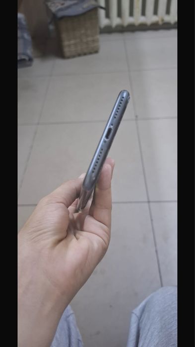 iPhone 8 + 40000 тг