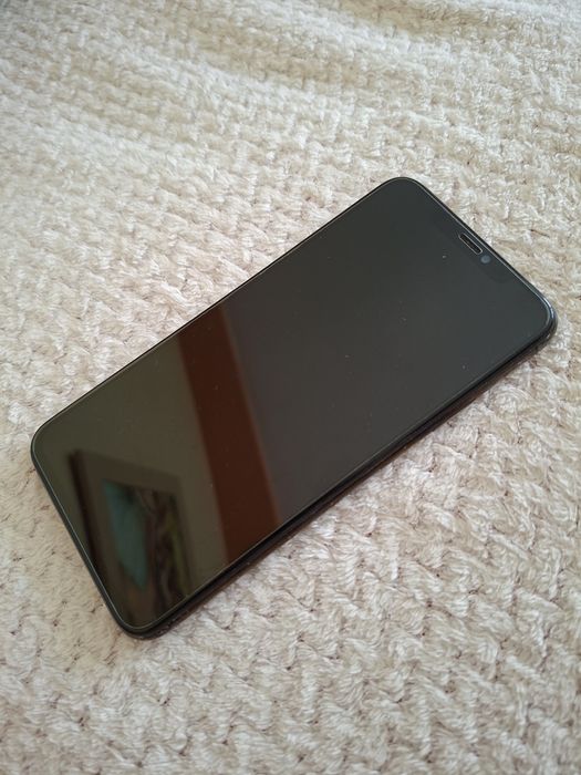 Vand iphone 11 pro max 64gb
