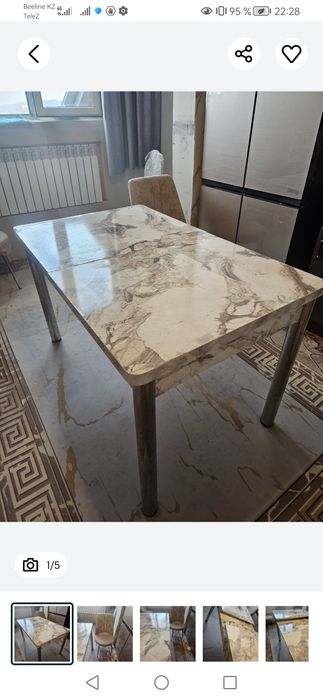 Продам стол под мрамор с 4мя стульями