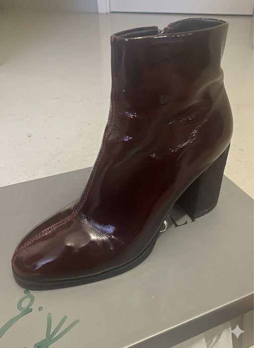 Ботинки отличного качества.