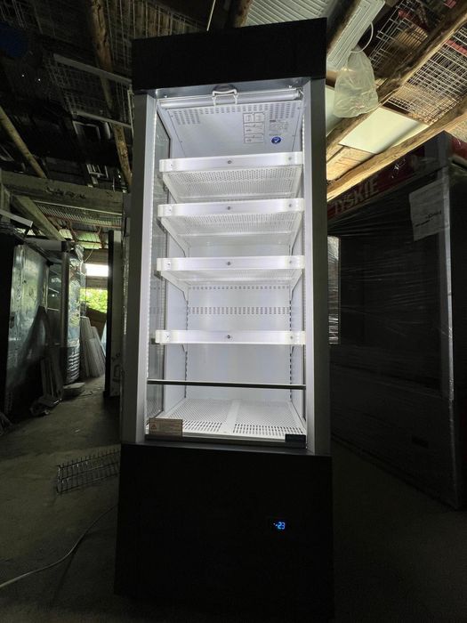 Raft frigorific cu perdea aer