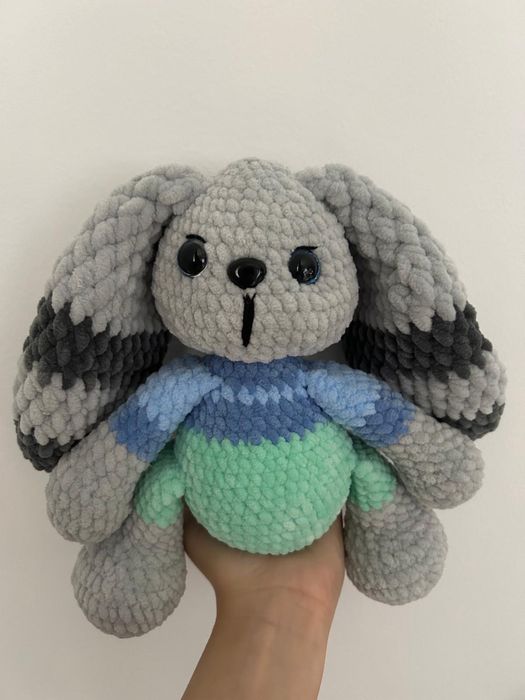 Iepuras de plus handmade crosetat manual din catifea cadou de paste