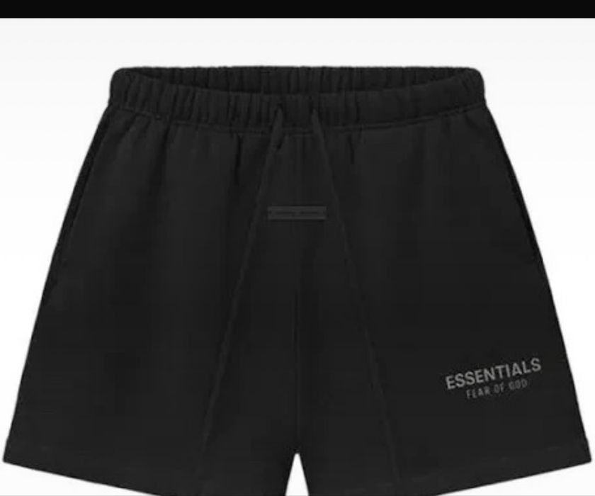 Pantaloni scurti essentials