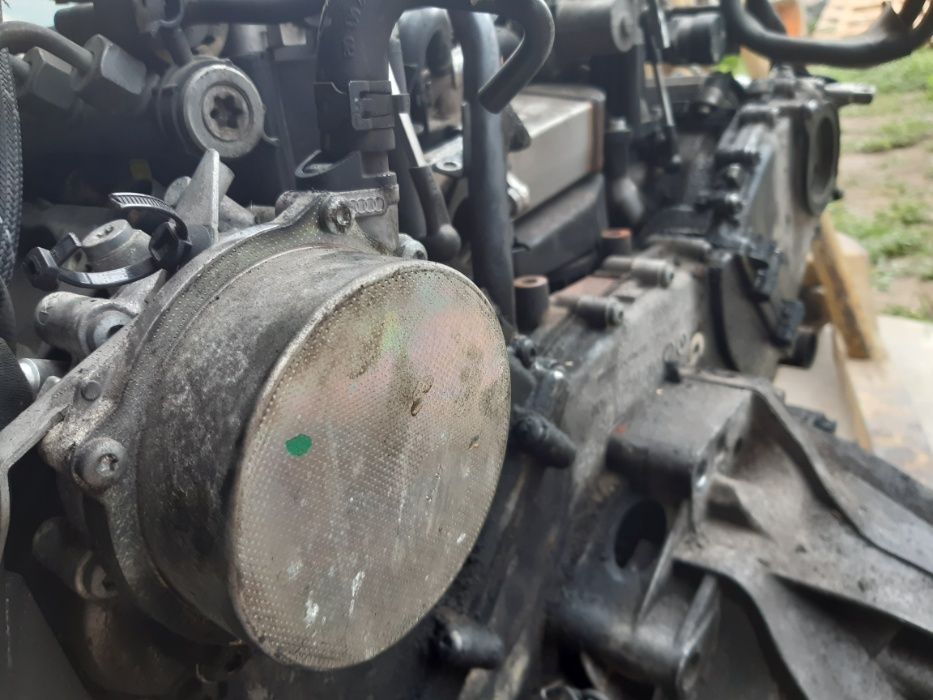 Pompa servodirectie pompa vacuum audi A6 C6 4F 2.7 TDI 180 CP