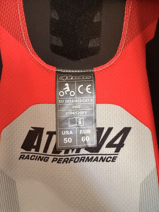 Мото яке  Alpinestars Atemv4