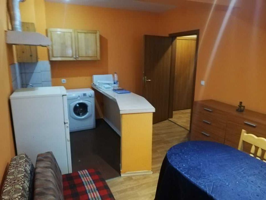 Двустаен имот в кв.Красно село