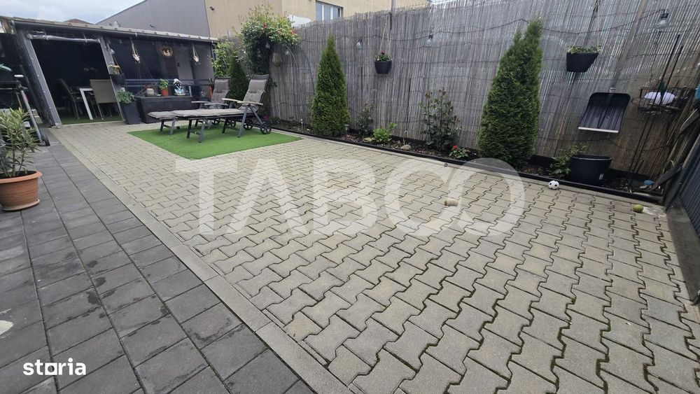Apartament de vanzare 3 camere decomandate in zona Calea Surii Mici — fotografia 1
