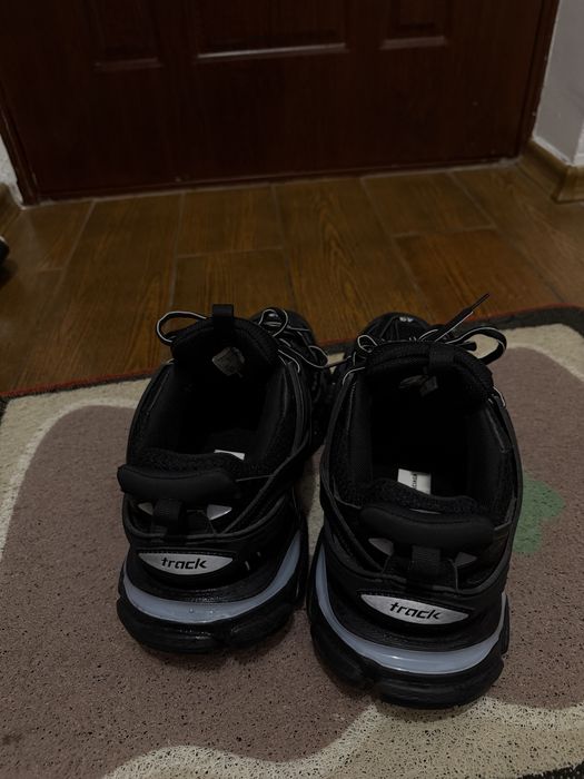 Balenciaga track cu led