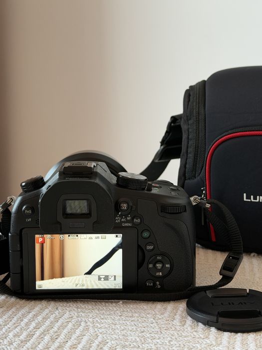 Aparat foto   Panasonic Lumix DMC-FZ1000