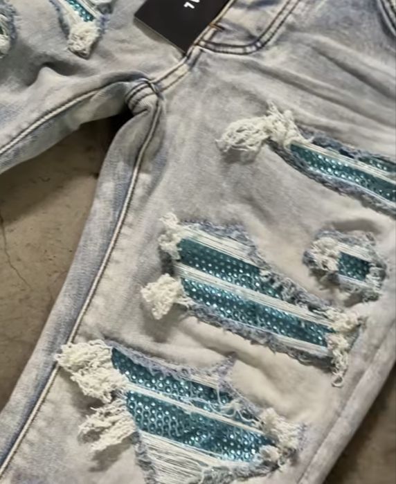 blugi street zone baby blue albastru deschis cu pietricele noi