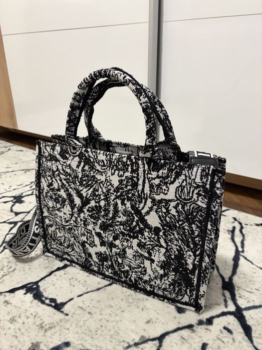 Дамска чанта Dior