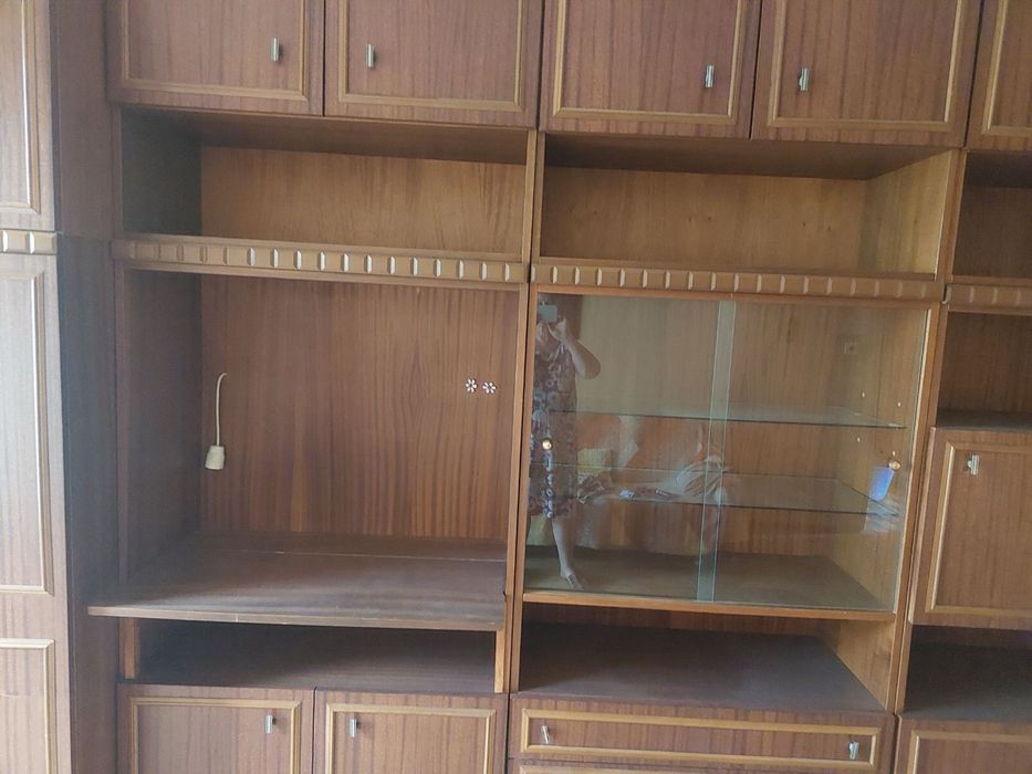 Подаряват се  секция и диван