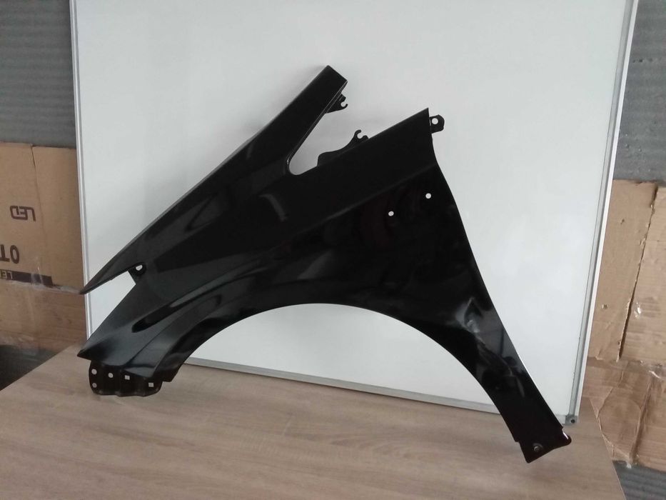 Aripa fata Toyota Prius 2009-2015 Alb/Negru/Argintiu 040/F7R