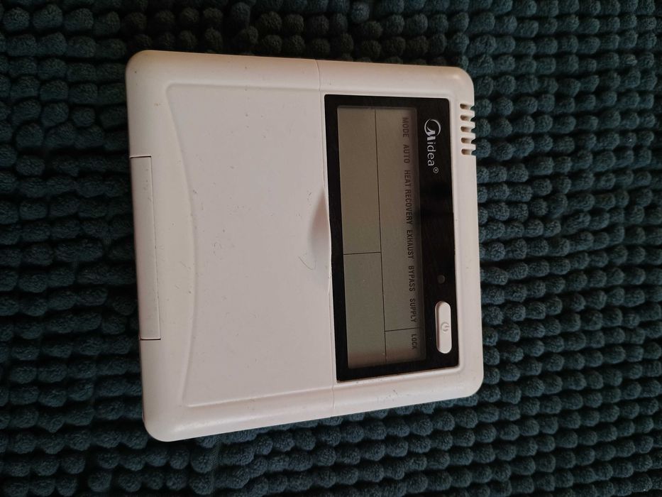 Vand telecomenzi aer conditionat DUCT 18-48 MII BTU FUJITSU LG Mideea