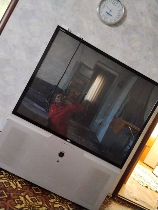 Отдам даром Тв в рабочем состояний