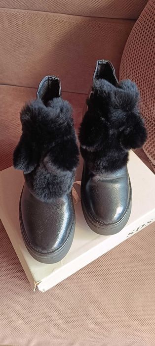 Боти от естествена заешка  кожа!