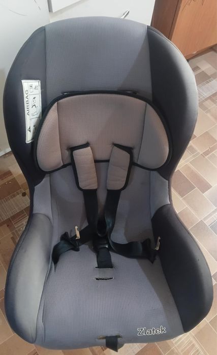 Автокресло продам