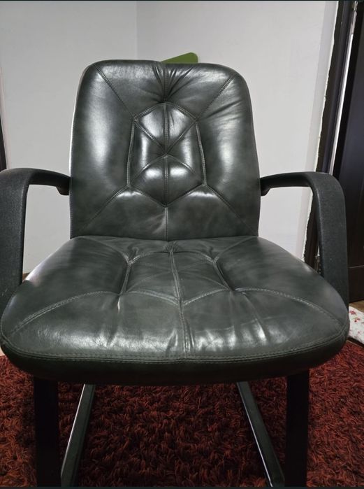 Scaun de birou din piele