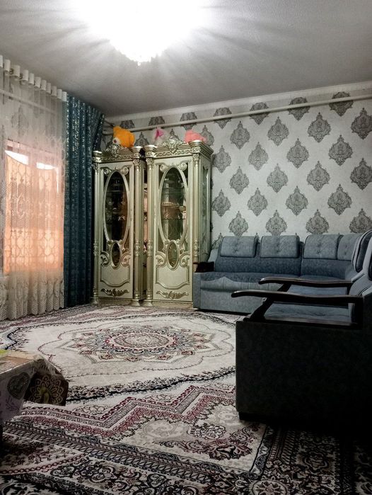 Jaloyir 4-boʻlim, Shibzon mahalla, shibzon koʻcha 246-A.