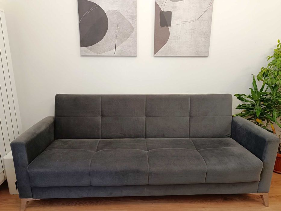 Диван с функция сън