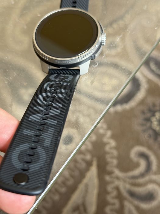 Suunto Race Titan