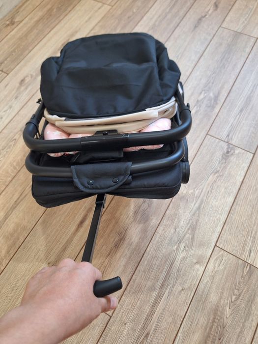 Коляска для прогулки