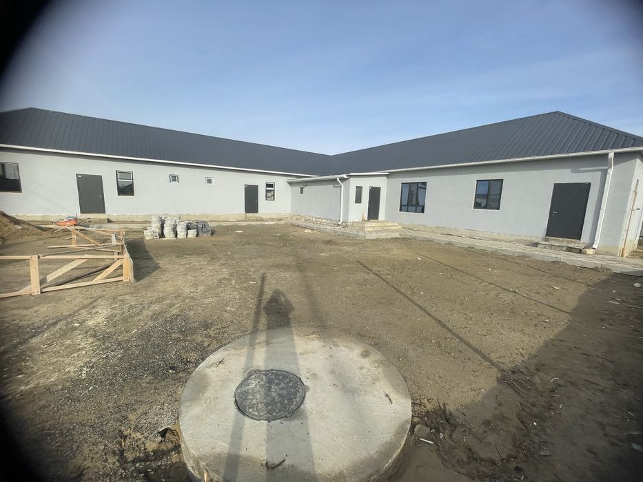 Продается дом , с доходом в месяц 300 тыс