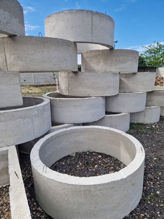 Tuburi de beton  / bazine / oale fântână/ stalpi/spalieri