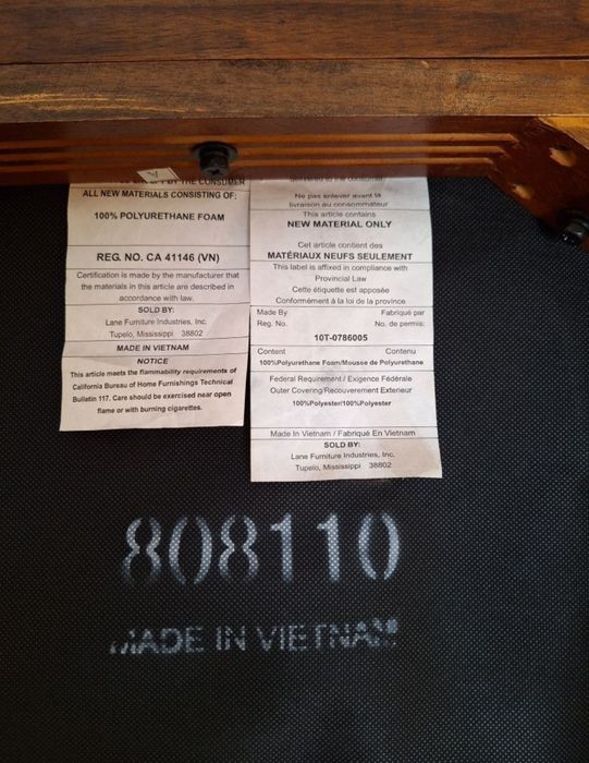 Продам деревянный стул