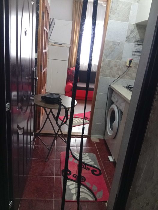 Garsoniera de vânzare