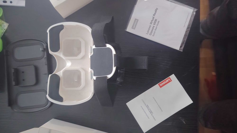 Lenovo Virtual Reality Glasses v200