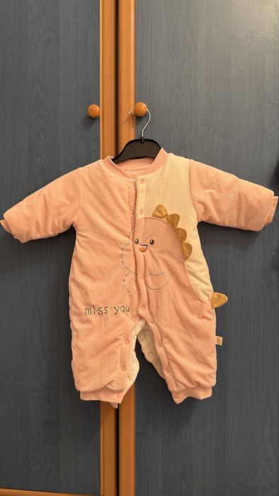 листайте все по 1000 тенге