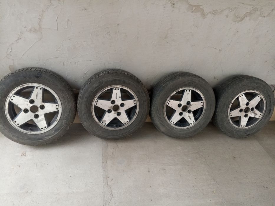 Шины с титановыми дисками