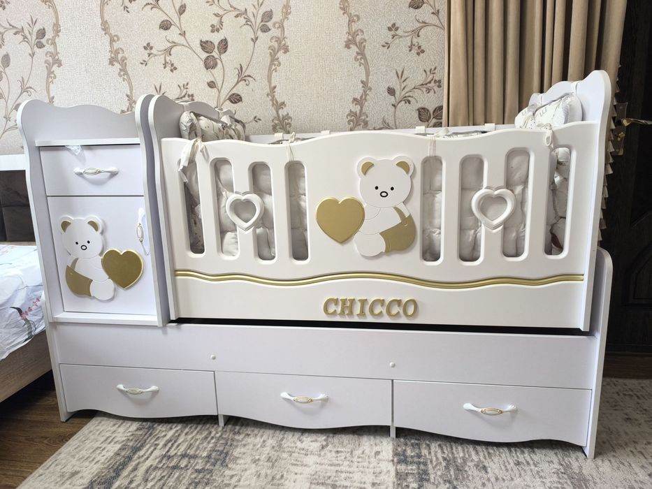 Детский кровать абсолютно новый