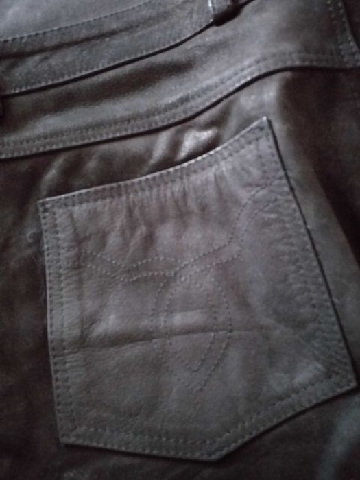Pantaloni moto Eurostar piele naturala ,Marime 36/motociclist