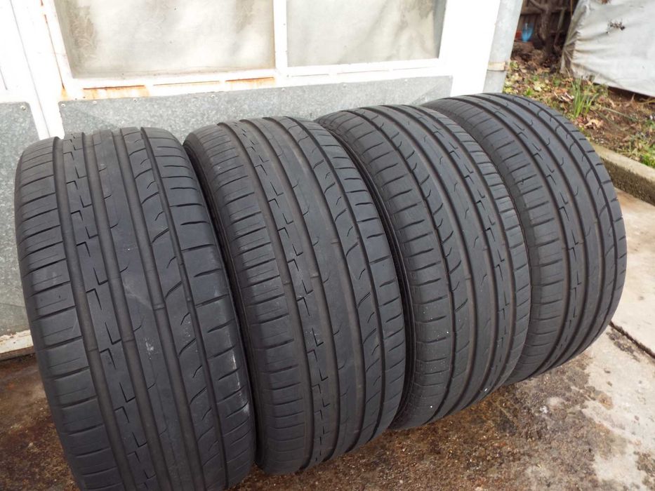 vand 4 anvelope de vara 245/45/18 sailun[aproape noi]pret 1200ron toat