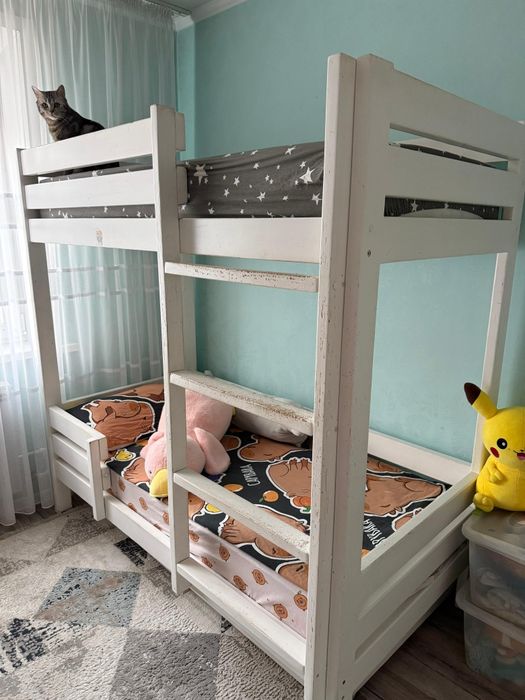 Кровать детская двухъярусная